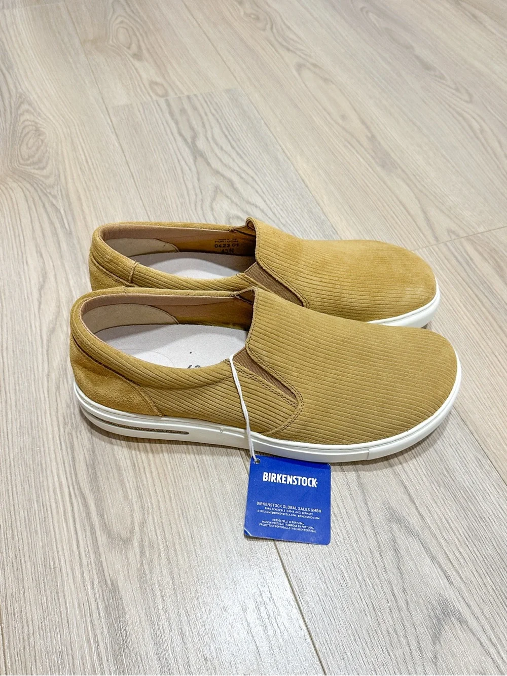 Birkenstock Mens Oswego Slip On Sneakers 10/43 NWT Cork Brown Suede Shoes